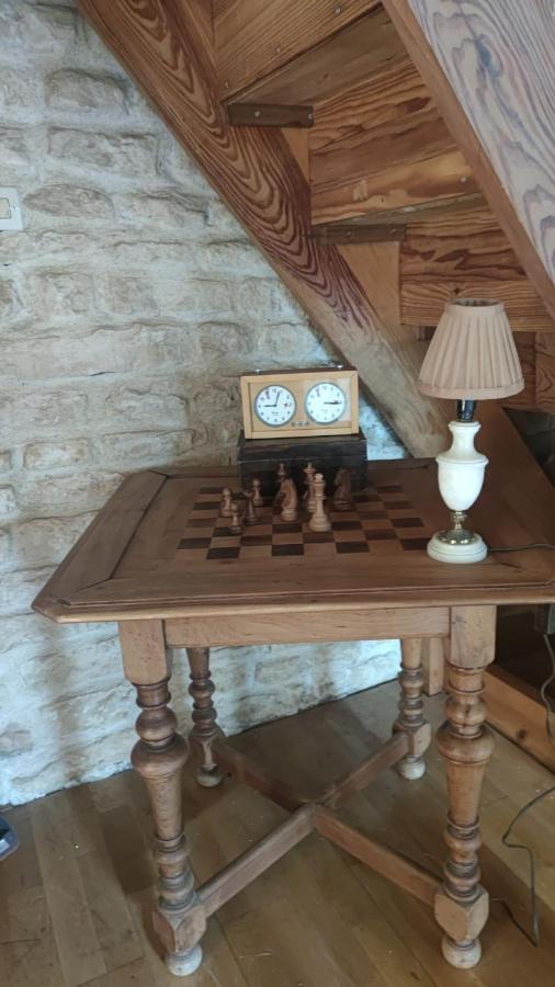 La Maison Bleue Varzy Luaran gambar